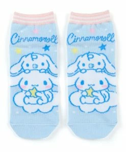 Sanrio Characters Adult Socks Cinnamoroll